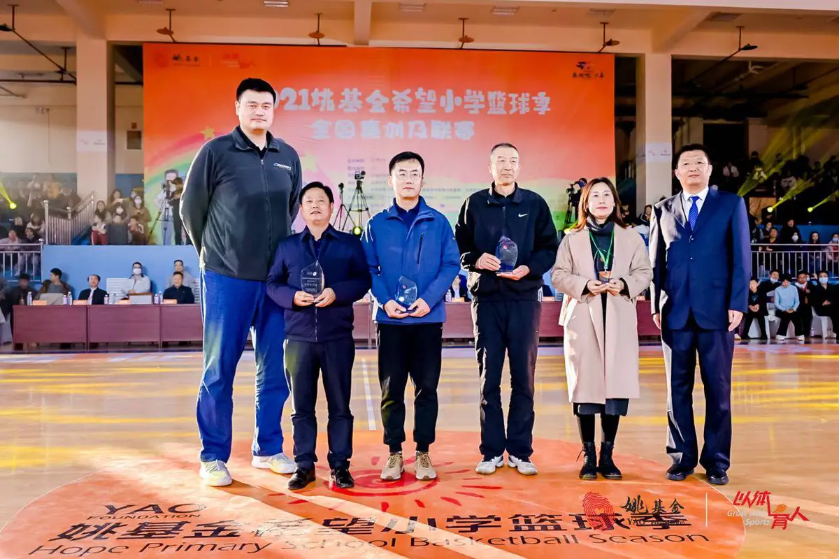 如何结合瑜伽提升篮球运动员的协调性_2
